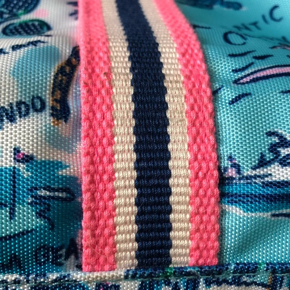 Lilly Pulitzer Overnight Bag Amalfi Blue Lilly’s Roadtrip Florida blue pink gold - Picture 8 of 12